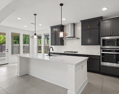 1911 Golden Leaf Drive - Photo Thumbnail 7