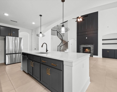 1911 Golden Leaf Drive - Photo Thumbnail 9