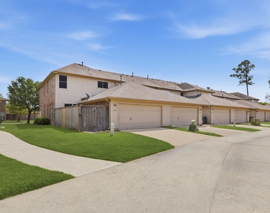 16023 Powder Springs Lane - Photo Thumbnail 48