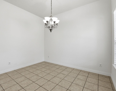 16023 Powder Springs Lane - Photo Thumbnail 11