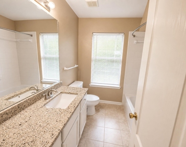 5118 Littleneviss Drive - Photo Thumbnail 12