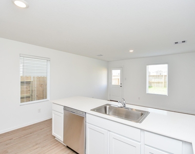 21430 Carosella Dr - Photo Thumbnail 11