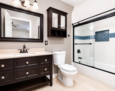 2111 Riverside Drive - Photo Thumbnail 25