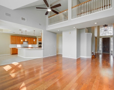 11606 Canyon Mills Drive - Photo Thumbnail 5