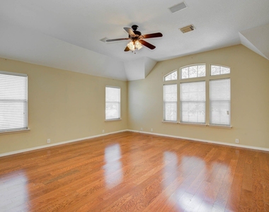 11606 Canyon Mills Drive - Photo Thumbnail 14