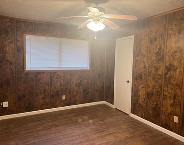 6742 Indian Lake Drive - Photo Thumbnail 6