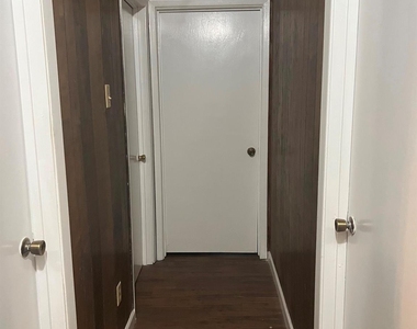 6742 Indian Lake Drive - Photo Thumbnail 13