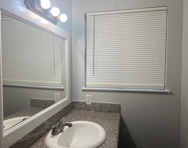6742 Indian Lake Drive - Photo Thumbnail 25