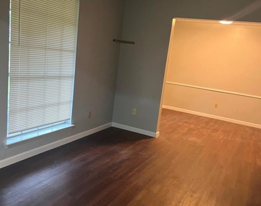 6742 Indian Lake Drive - Photo Thumbnail 19