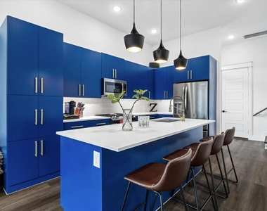 5318 Wunder Lane - Photo Thumbnail 9
