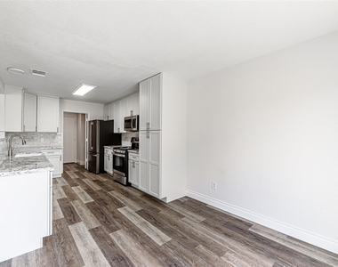 2723 Piney Lake Court - Photo Thumbnail 23