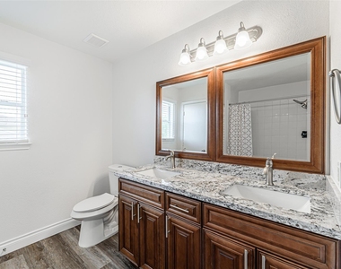 2723 Piney Lake Court - Photo Thumbnail 7