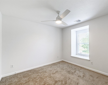2723 Piney Lake Court - Photo Thumbnail 10