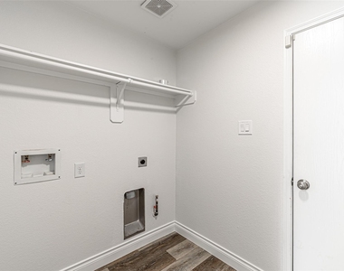 2723 Piney Lake Court - Photo Thumbnail 30