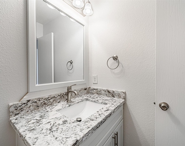 2723 Piney Lake Court - Photo Thumbnail 13