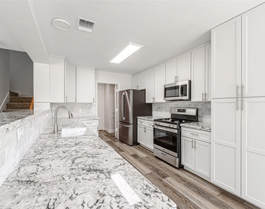 2723 Piney Lake Court - Photo Thumbnail 24