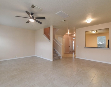 29704 Sullivan Oaks Drive - Photo Thumbnail 8