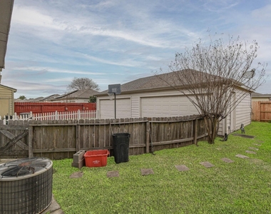 29704 Sullivan Oaks Drive - Photo Thumbnail 28