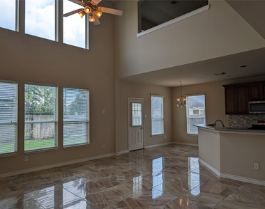 6207 Barkermist Lane - Photo Thumbnail 5