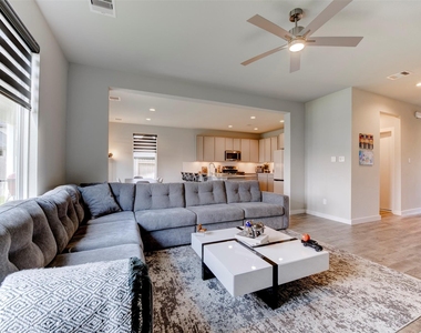 3735 Rush Plains Court - Photo Thumbnail 5