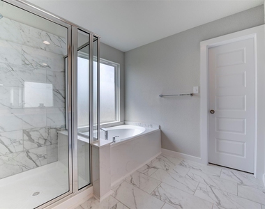 3735 Rush Plains Court - Photo Thumbnail 20