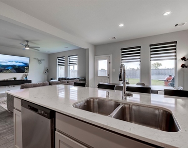3735 Rush Plains Court - Photo Thumbnail 14