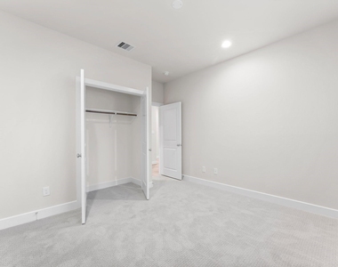 5905 Haring Lane - Photo Thumbnail 26
