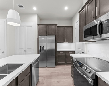 5905 Haring Lane - Photo Thumbnail 2