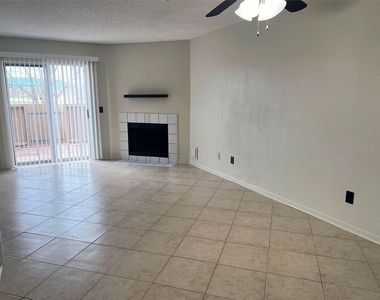 2910 Grants Lake Boulevard - Photo Thumbnail 6