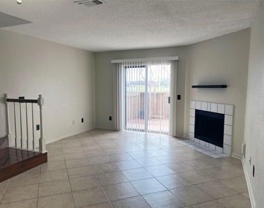 2910 Grants Lake Boulevard - Photo Thumbnail 8