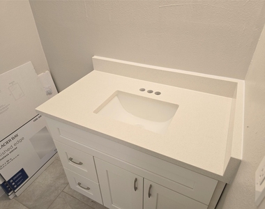 5404 Hazel Street - Photo Thumbnail 11