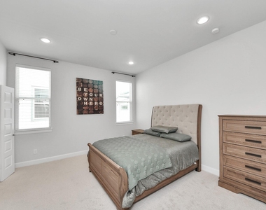 651 Press Street - Photo Thumbnail 12