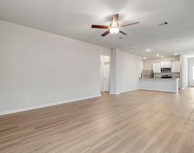 6419 Winter Elm Street - Photo Thumbnail 2