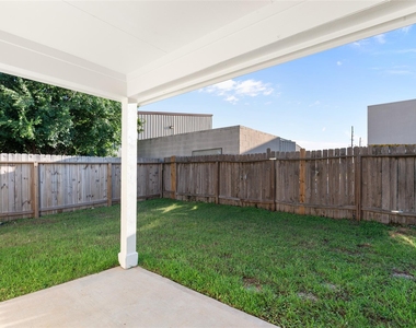 2923 Katybriar Lane - Photo Thumbnail 21