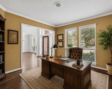 2210 Bay Haven Way - Photo Thumbnail 8