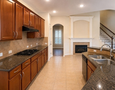 3511 Cedar Hill Court - Photo Thumbnail 11