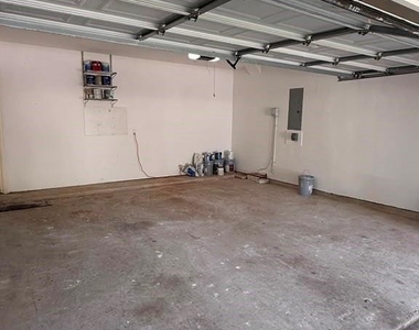 3511 Cedar Hill Court - Photo Thumbnail 26