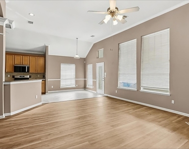 2012 Haven Springs Lane - Photo Thumbnail 4