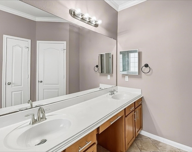 2012 Haven Springs Lane - Photo Thumbnail 11