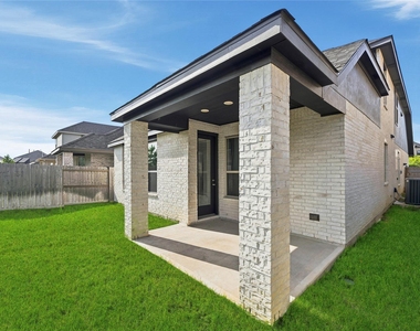 29821 Ellwood Lane - Photo Thumbnail 33