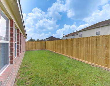 3639 Barkers Crossing Avenue - Photo Thumbnail 32