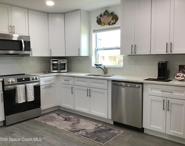 2921 College View Drive - Photo Thumbnail 3