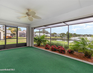 1244 Lakeview Drive - Photo Thumbnail 9