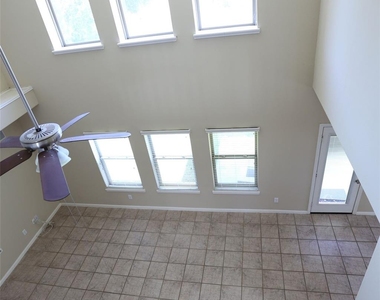 3327 Summerwood Lane - Photo Thumbnail 23