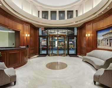 145 East 48th Street - Photo Thumbnail 1