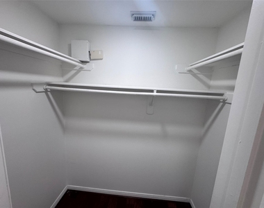 17002 Judyleigh Drive - Photo Thumbnail 21