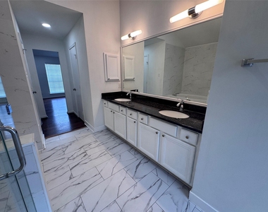 17002 Judyleigh Drive - Photo Thumbnail 19