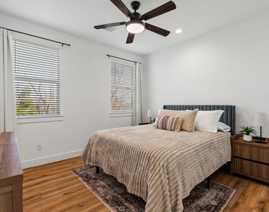 2708 Noble Street - Photo Thumbnail 7