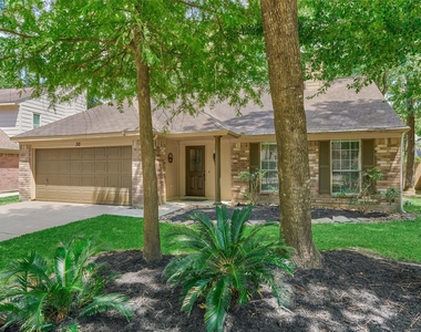30 Cottage Grove Place - Photo Thumbnail 1