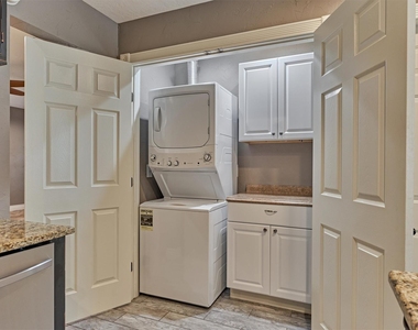 30 Cottage Grove Place - Photo Thumbnail 21